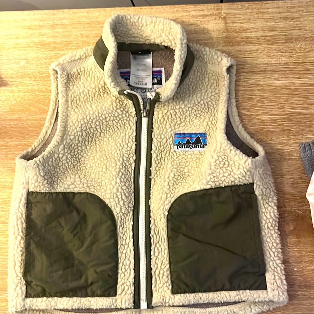 EUC Patagonia Vest XXS (3-4)